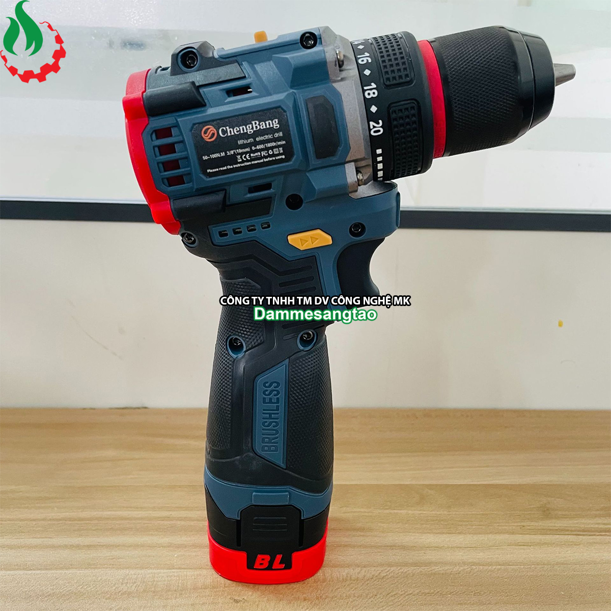 Máy khoan pin 14V không chổi than