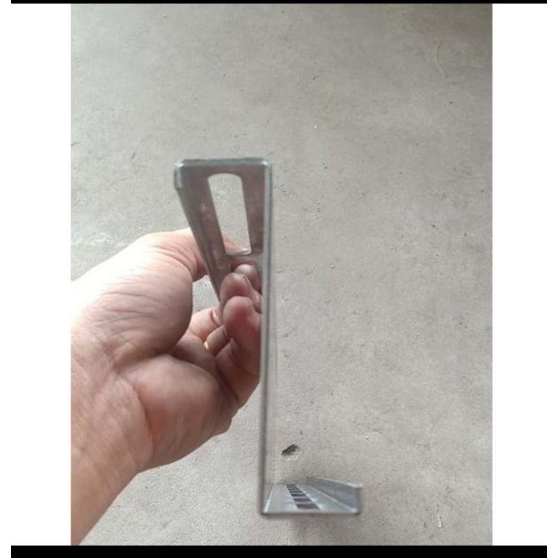 Bát Z / Bát đỡ/ Giá đỡ tấm Pin năng lượng mặt trời