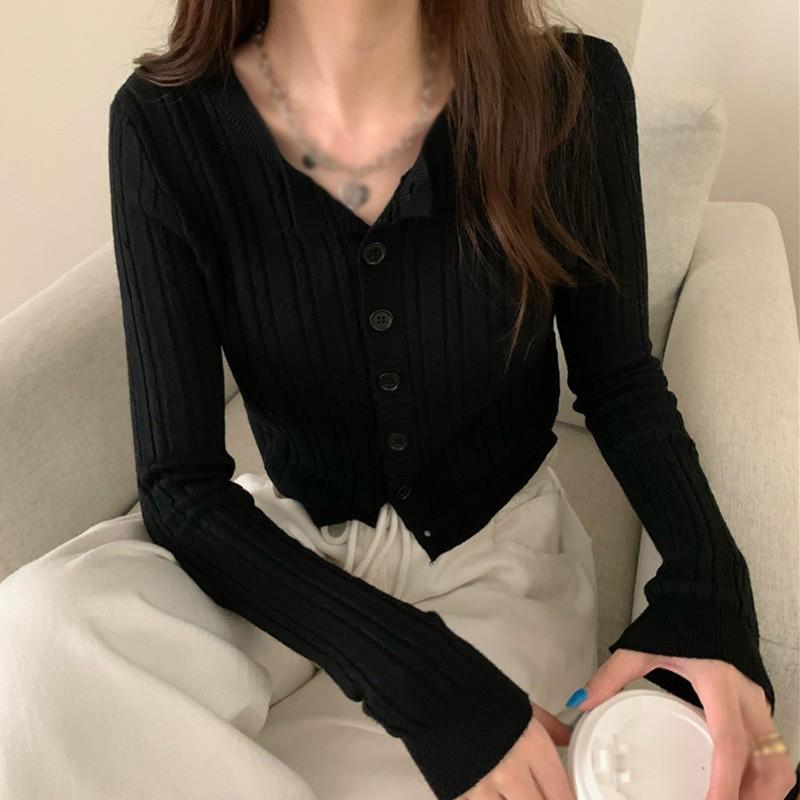 Áo khoác sweater dáng ngắn ôm phong cách cổ điển dành cho nữ