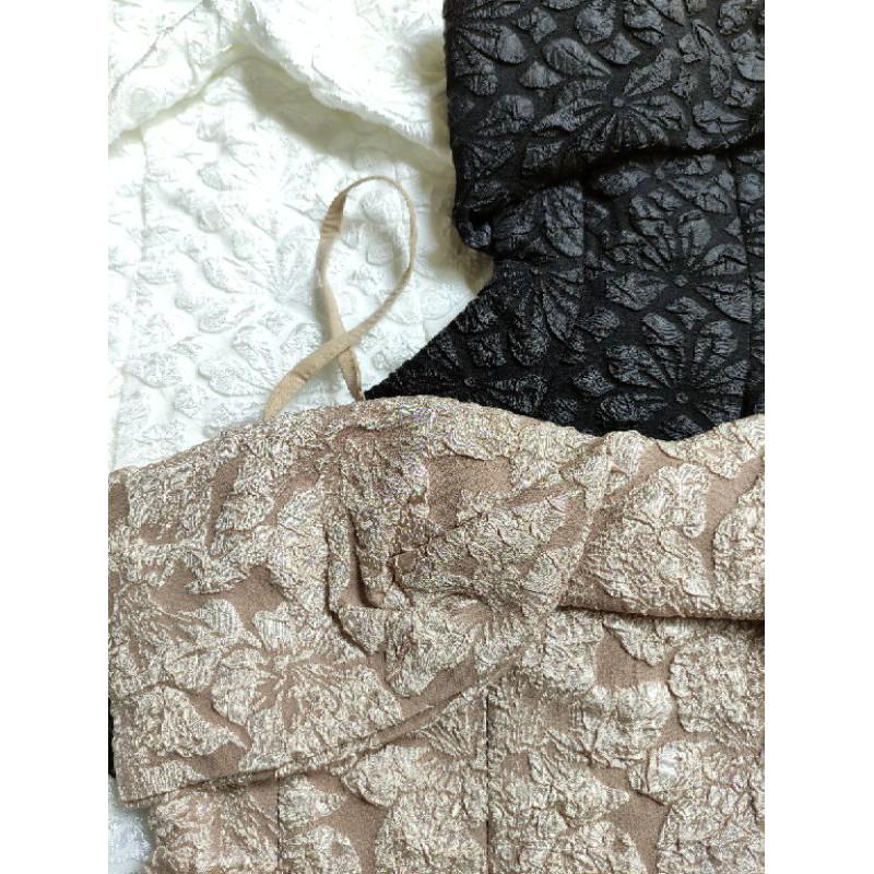Áo peplum 2 dây nơ to xoắn ngực