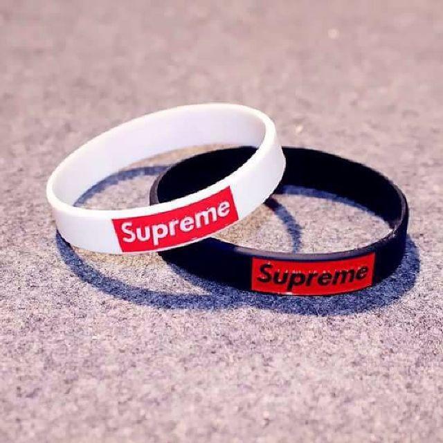 Combo 2 Vòng tay hiphop thời trang supreme nam nữ