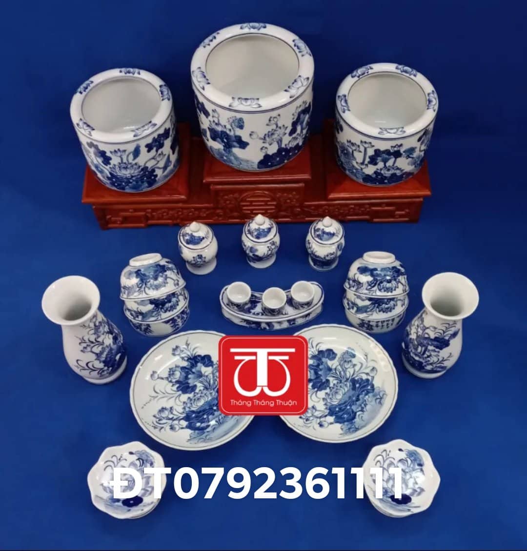 BỘ BÁT HƯƠNG VẼ SEN ĐẾ KÊ GỖ HƯƠNG
