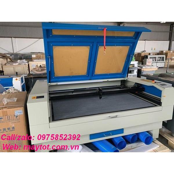 Máy khắc laser model YH-1490D gia công các vật liệu phi kim như da, vải, pha lê, thủy tinh hữu cơ, ngọc, gỗ, giấy,cao su