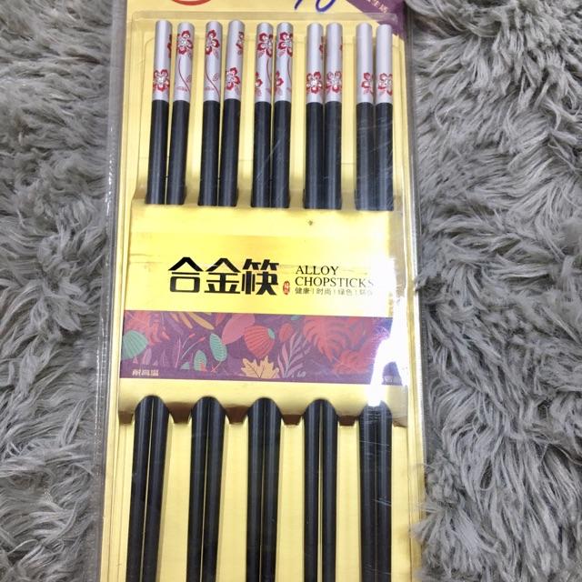 Đũa tre đẹp nẹp đầu cao cấp 5 đôi