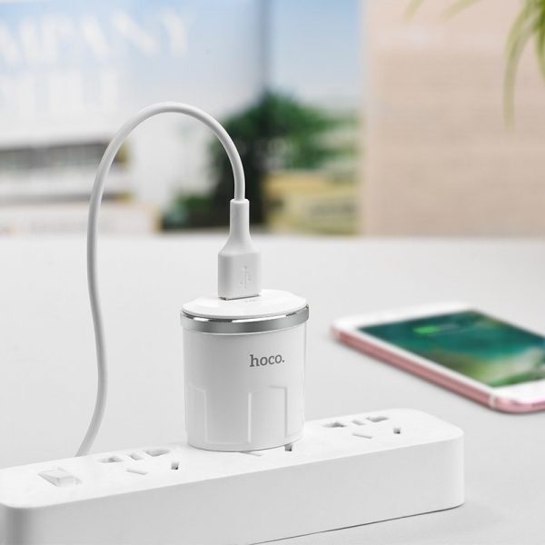 Bộ sạc nhanh 2.4A Hoco C37A chuôi tròn 1 cổng USB kèm dây sạc Lightning dài 1M cho iPhone/iPad - Hàng chính hãng