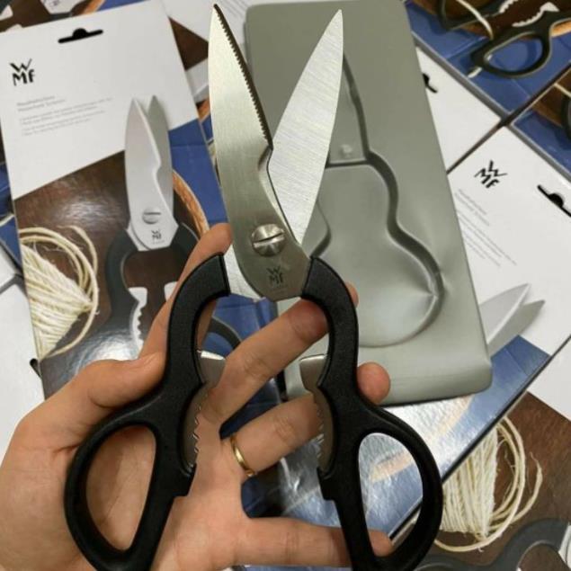 Kéo đa năng WMF: Mở bia, kẹp cua, mở đồ ăn hộp