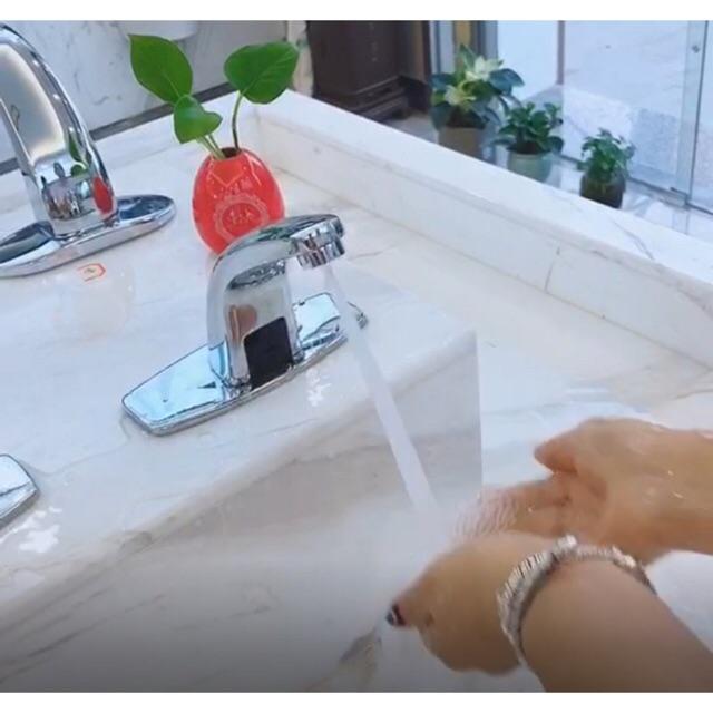 Vòi lavabo cảm ứng HK-2110