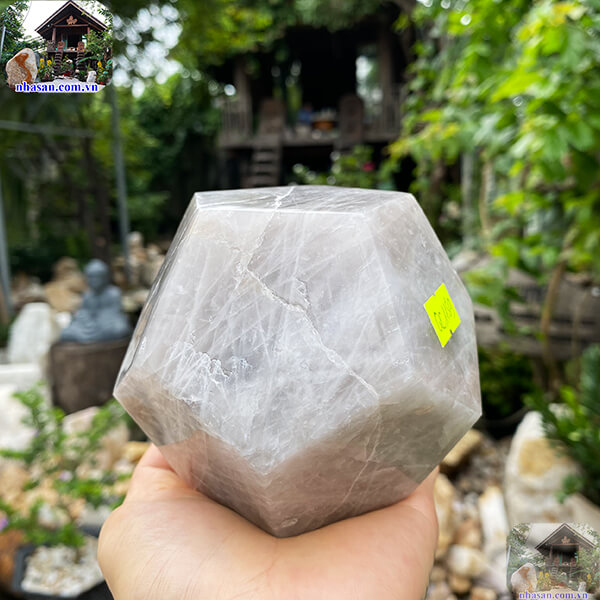 Đá thạch anh 12 mặt NHA SAN QC1189 Siêu phẩm phong thủy thu hút tài lộc - 1.34 Kg