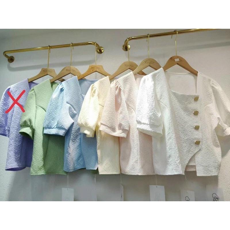 Áo cổ vuông cut tà