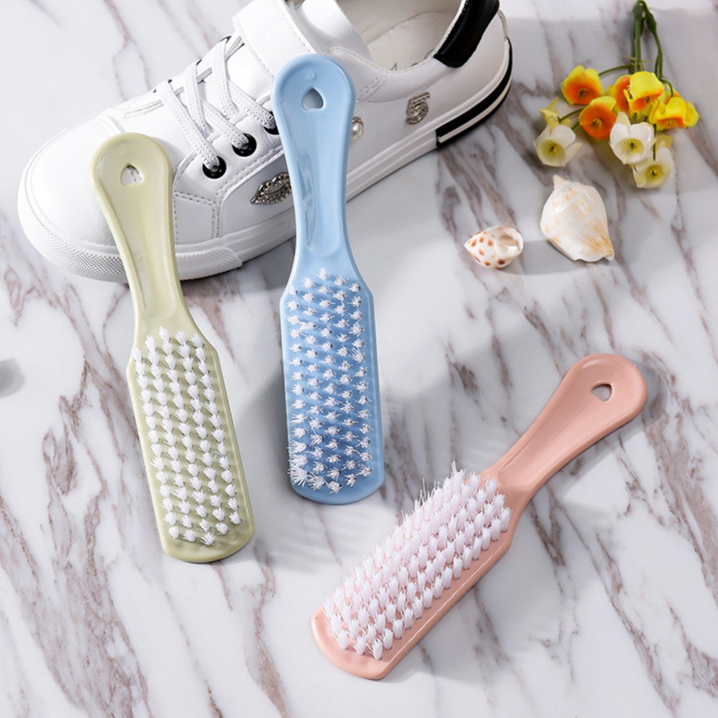Bàn chải cọ rửa lông mềm tiện dụng