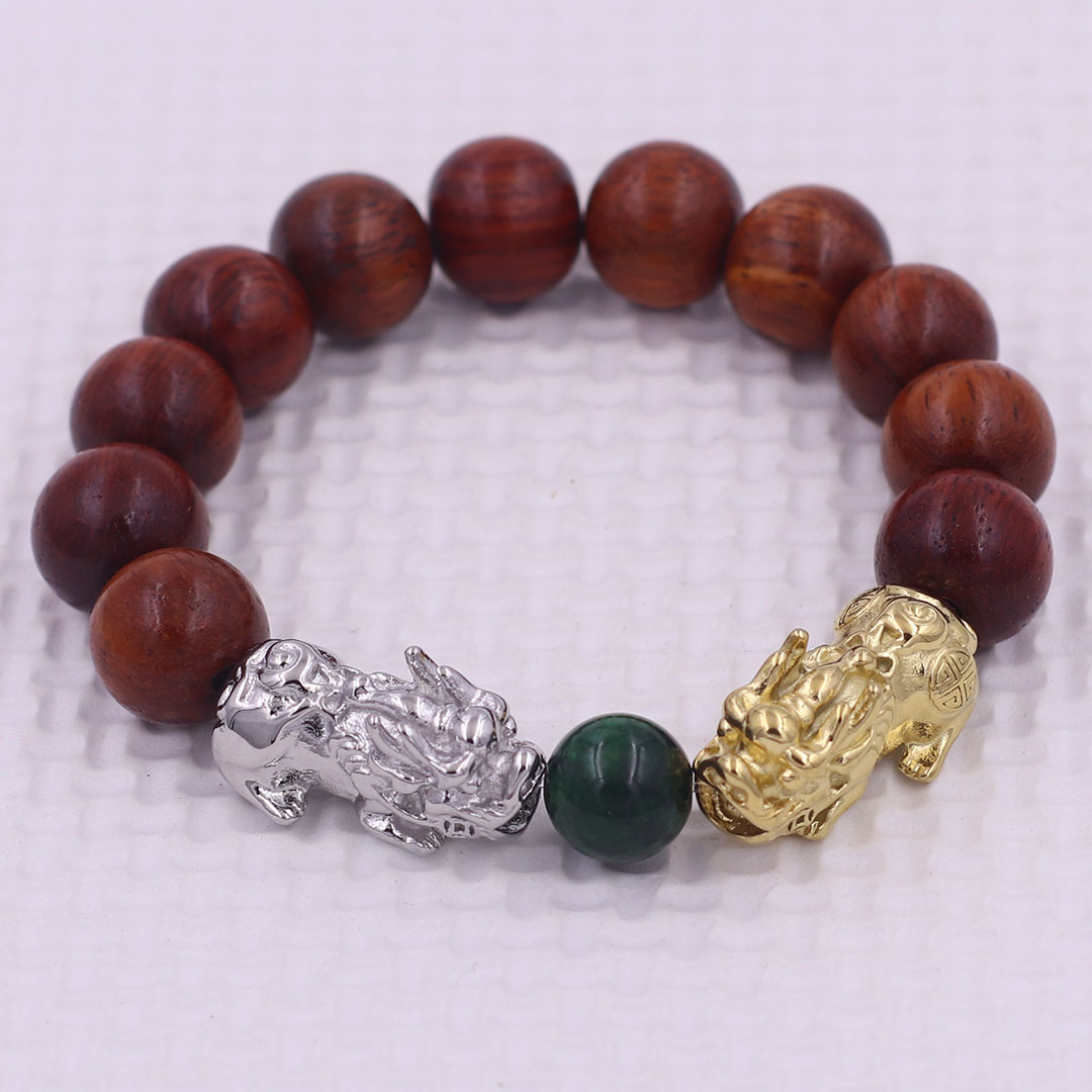 Vòng chuỗi đeo tay gỗ đỏ 12 ly charm tỳ hưu đôi inox trắng và vàng, vòng chuỗi phong thủy, charm tỳ hưu, vòng tay hạt chuỗi