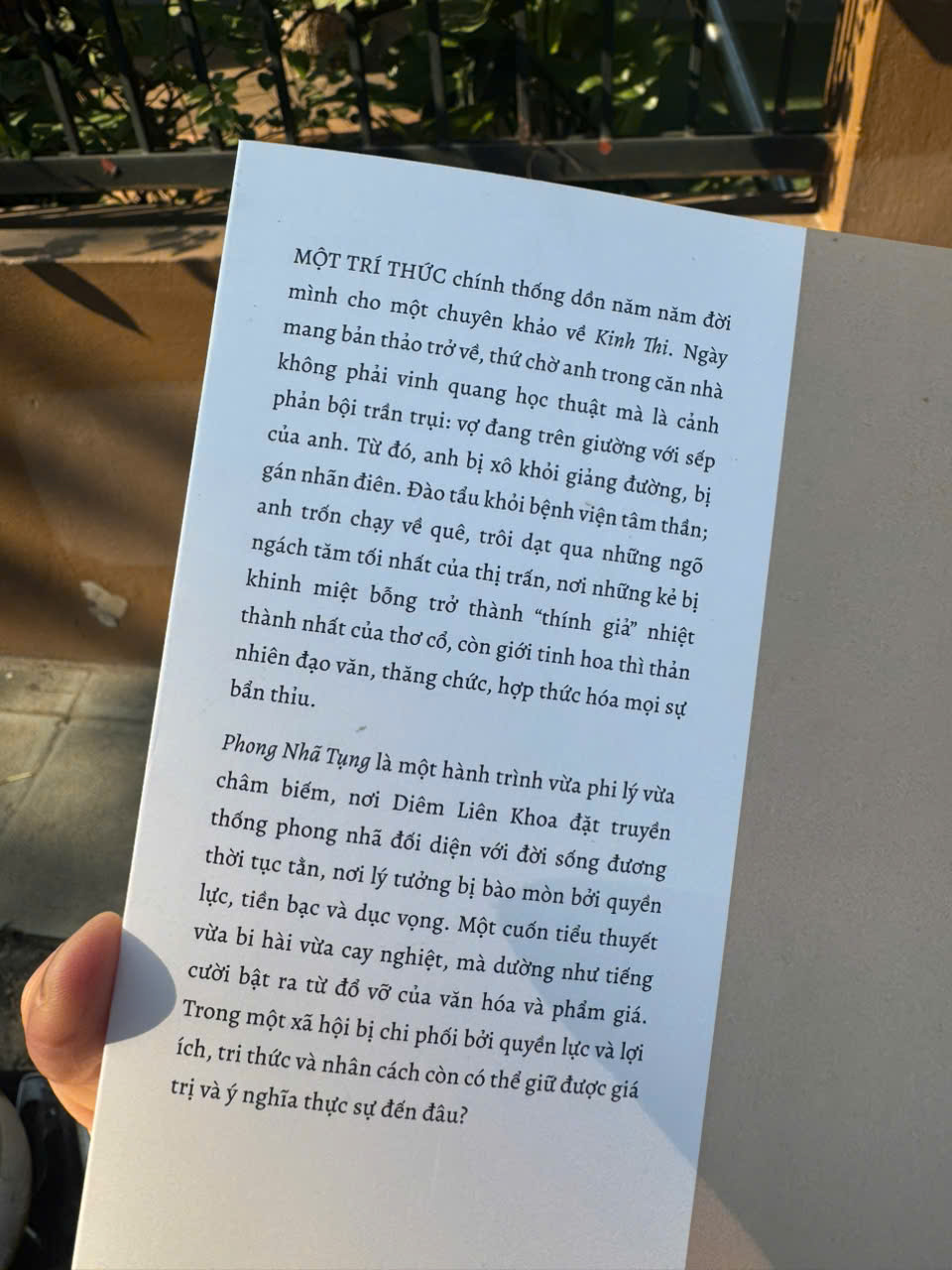 PHONG NHÃ TỤNG – Diêm Liên Khoa - Vũ Công Hoan dịch – Tao Đàn