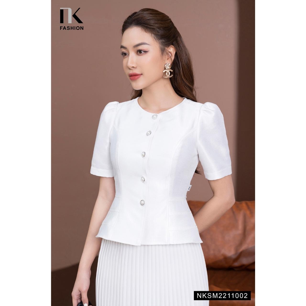 Áo Peplum NK Fashion Thiết Kế Tay Lỡ Chiết Eo Đính Cúc Ngọc Chất Vải Nhập Hàn Cao Cấp NKSM2211002