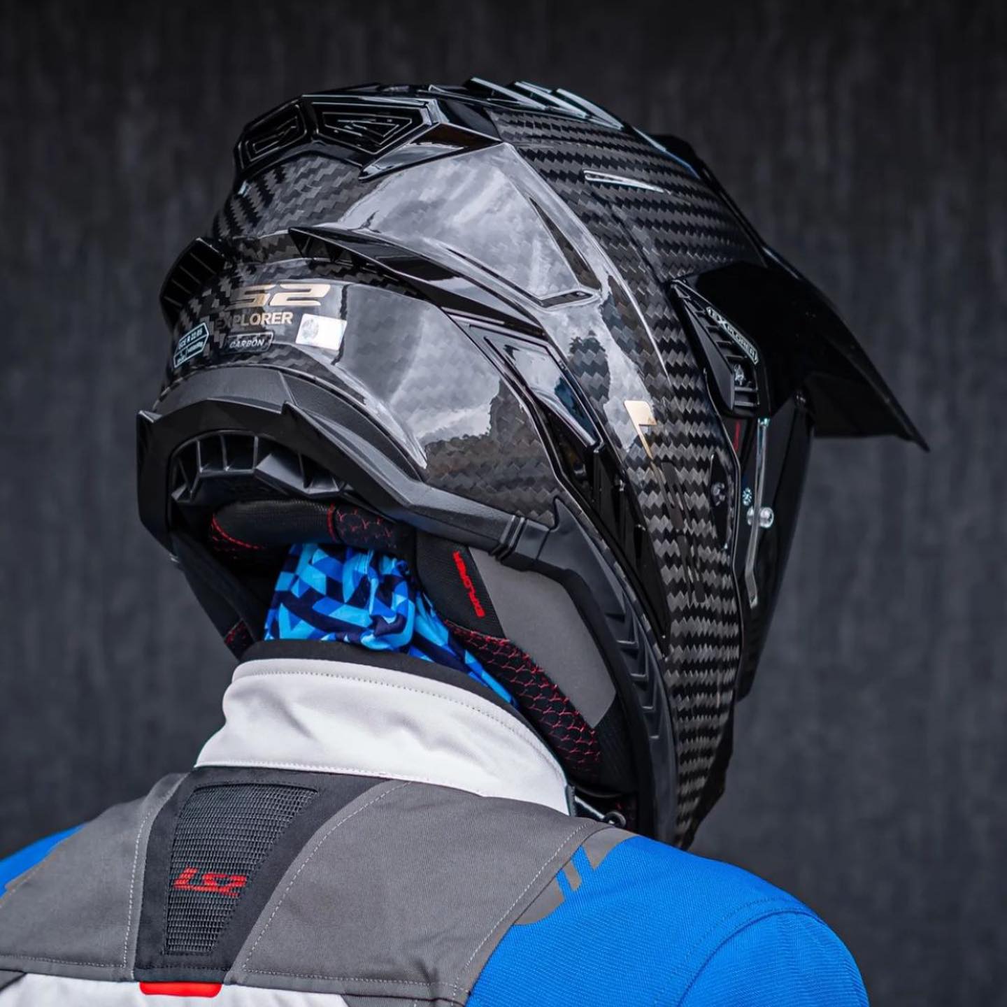 Mũ Bảo Hiểm Cào Cào LS2 MX701 Explorer Carbon