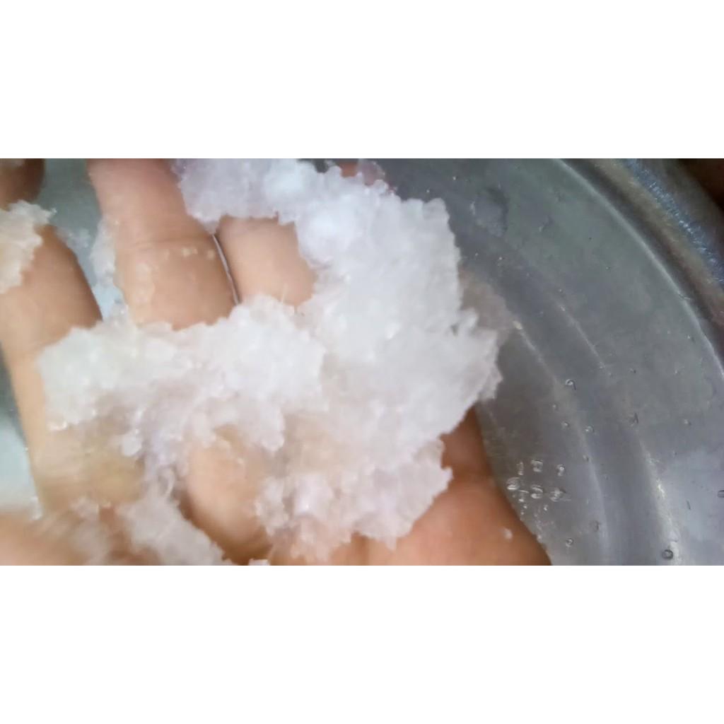 Tuyết nhân tạo 50g - hạt mịn như bột,chưa ngâm nước,ngâm nước nở 25 lần-H166