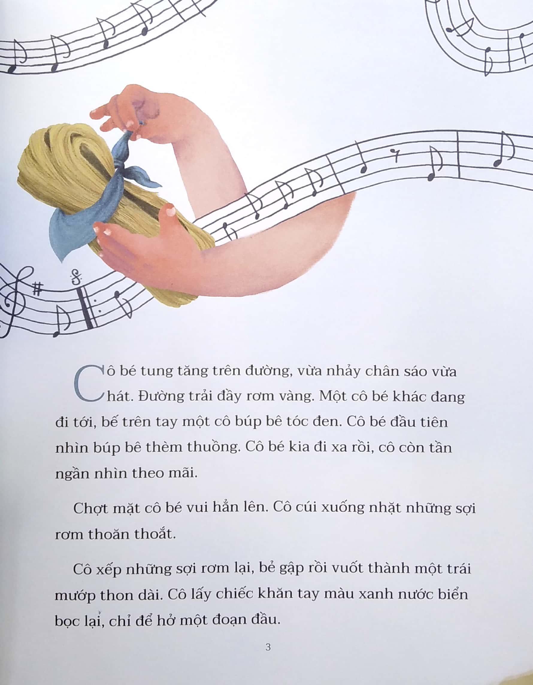 Bé Rơm