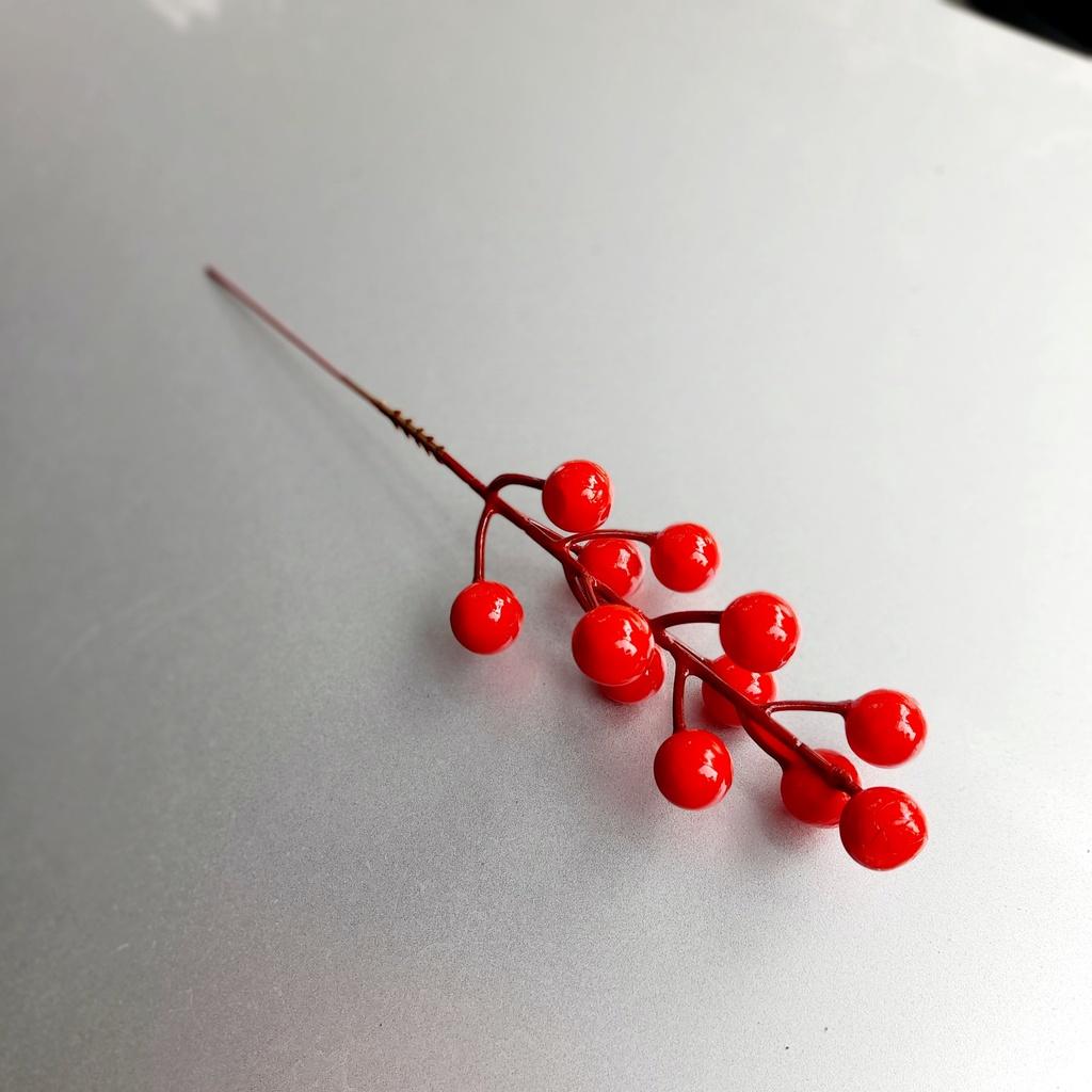 Nhánh đào đông 12 quả cao 20cm- phụ kiện trang trí- Làm oản, vòng nguyệt quế, chậu đào đông