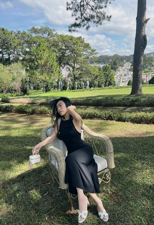 ĐẦM MAXI CỔ YẾM THUN 14192
