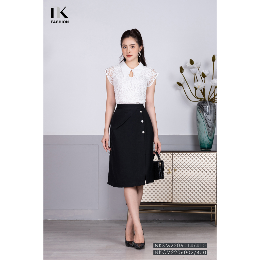 Áo Sơ Mi Ren Vai Chờm Cổ Kiểu NK FASHION Thiết Kế Ngắn Tay, Thanh Lịch, Sang Trọng Chất Liệu Nhập Hàn Cao Cấp NKSM2206014