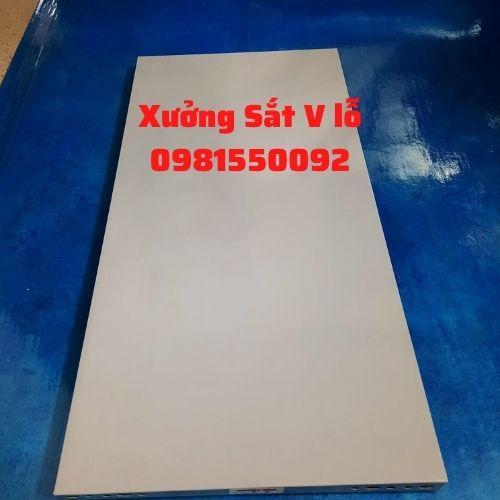 (40cm x 80cm) kệ sắt v lỗ 3 tầng V4 ( rộng 40cm x dài 80cm x cao 1m - 1,2m - 1,5m)