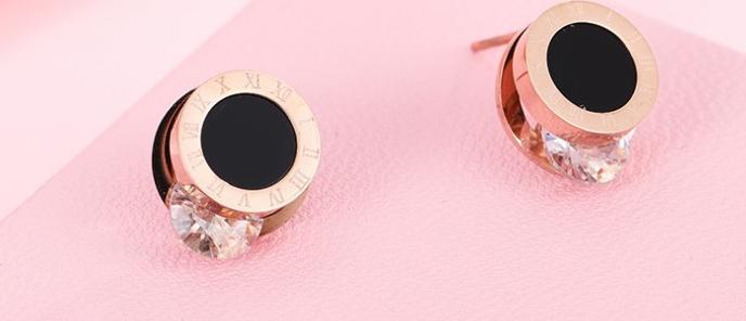 Bông Tai Hình Tròn Kẹp Viên Đá Titan Ko Đen Cao Cấp TT 2146 - TT 2146