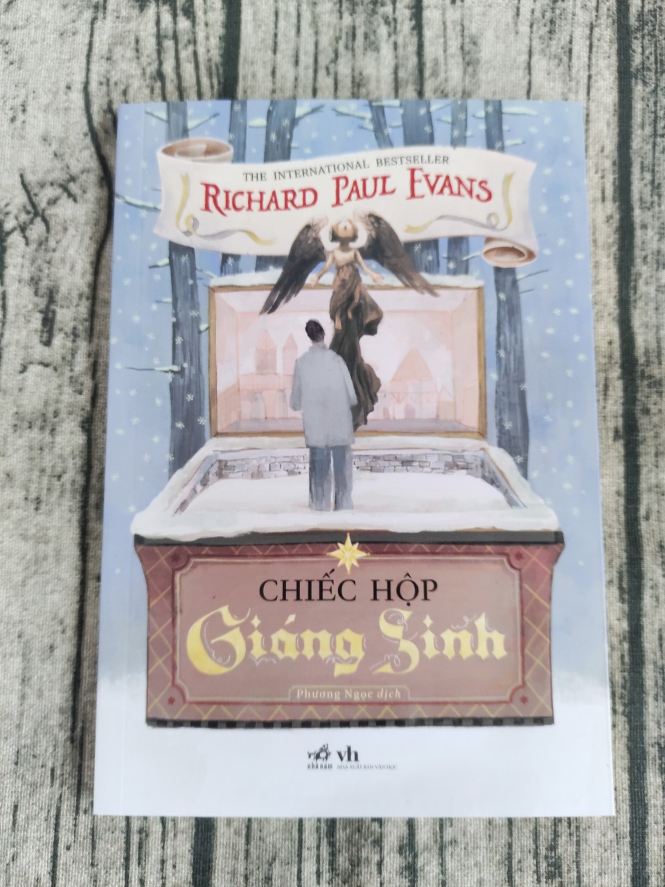 Chiếc Hộp Giáng Sinh