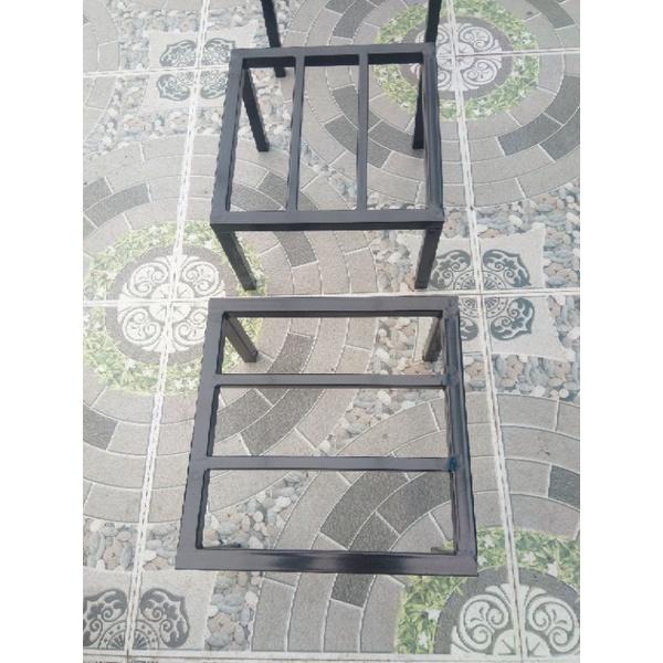 Kệ- Đôn kê chậu cảnh Vuông 30cm, Cao 20cm
