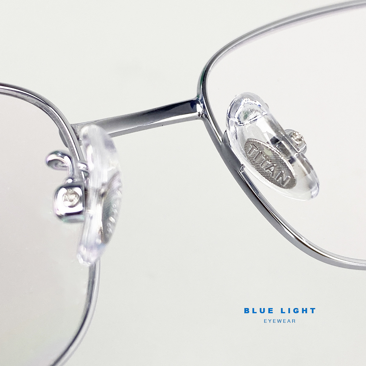 Gọng Kính Cận, Kính Giả Cận Nam Nữ TITANIUM Mắt Vuông Nhỏ Xíu, Cao Cấp Siêu Nhẹ, Full Đen, Bạc - BLUE LIGHT