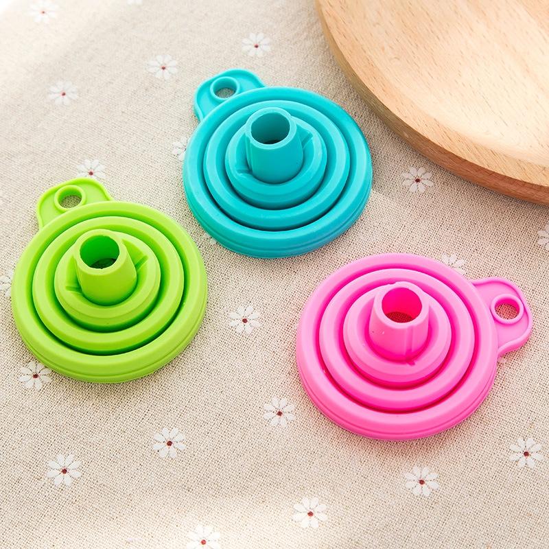 Phễu silicone dạng gấp gọn đa năng tiện lợi