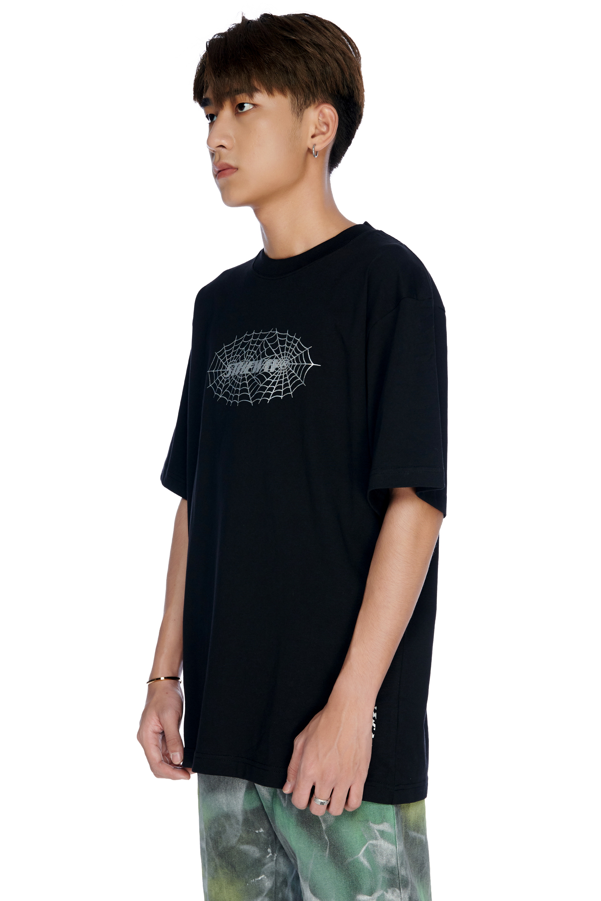 5THEWAY /spider web/ NEW TEE in BLACK aka Áo Thun Đen