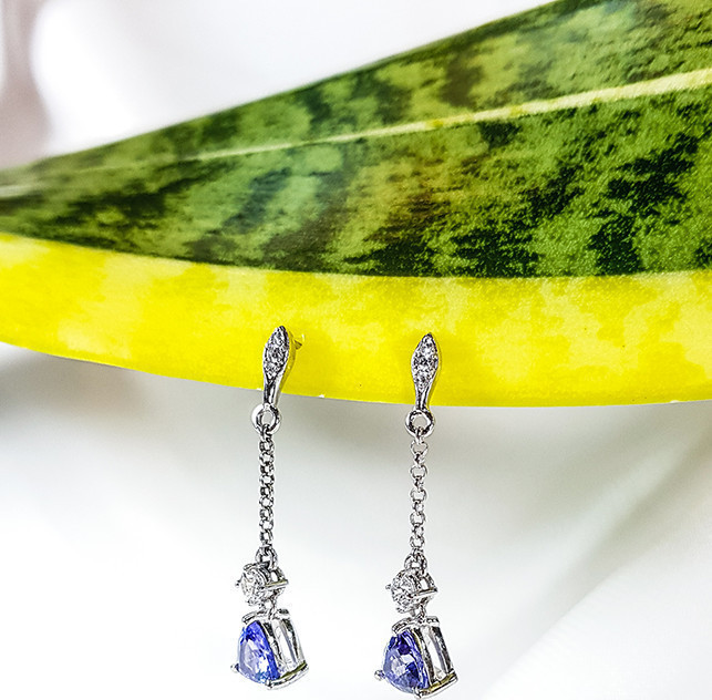 Bông tai đá Tanzanite LAT.186