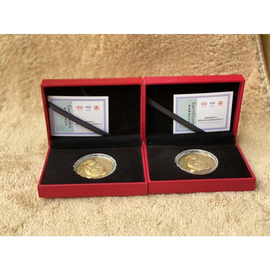 Hộp Đồng Xu Hình Thần Tài Mạ Vàng 24k Tặng Kèm Túi Xách