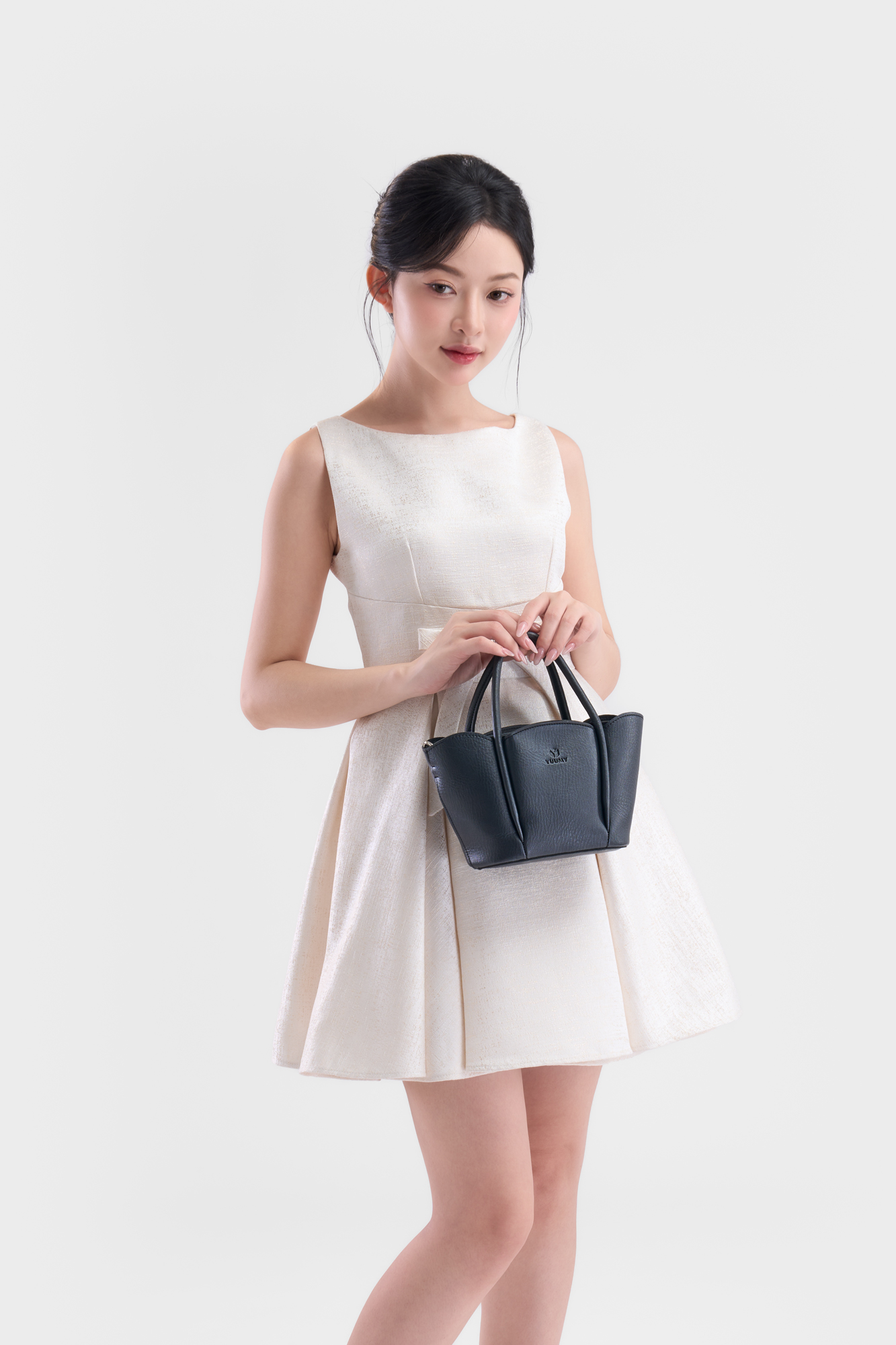 Túi Yuumy ( Thời trang nữ thiết kế bo cong mềm mại - Túi đeo chéo da Bergen YN310 )