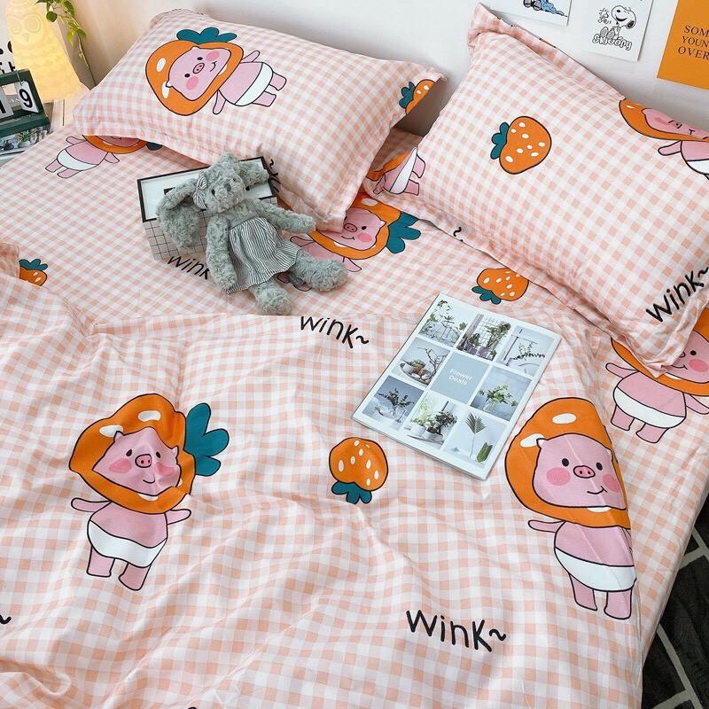 Bộ chăn ga Cotton Poly họa tiết kẻ caro bé heo - phong cách Hàn Quốc