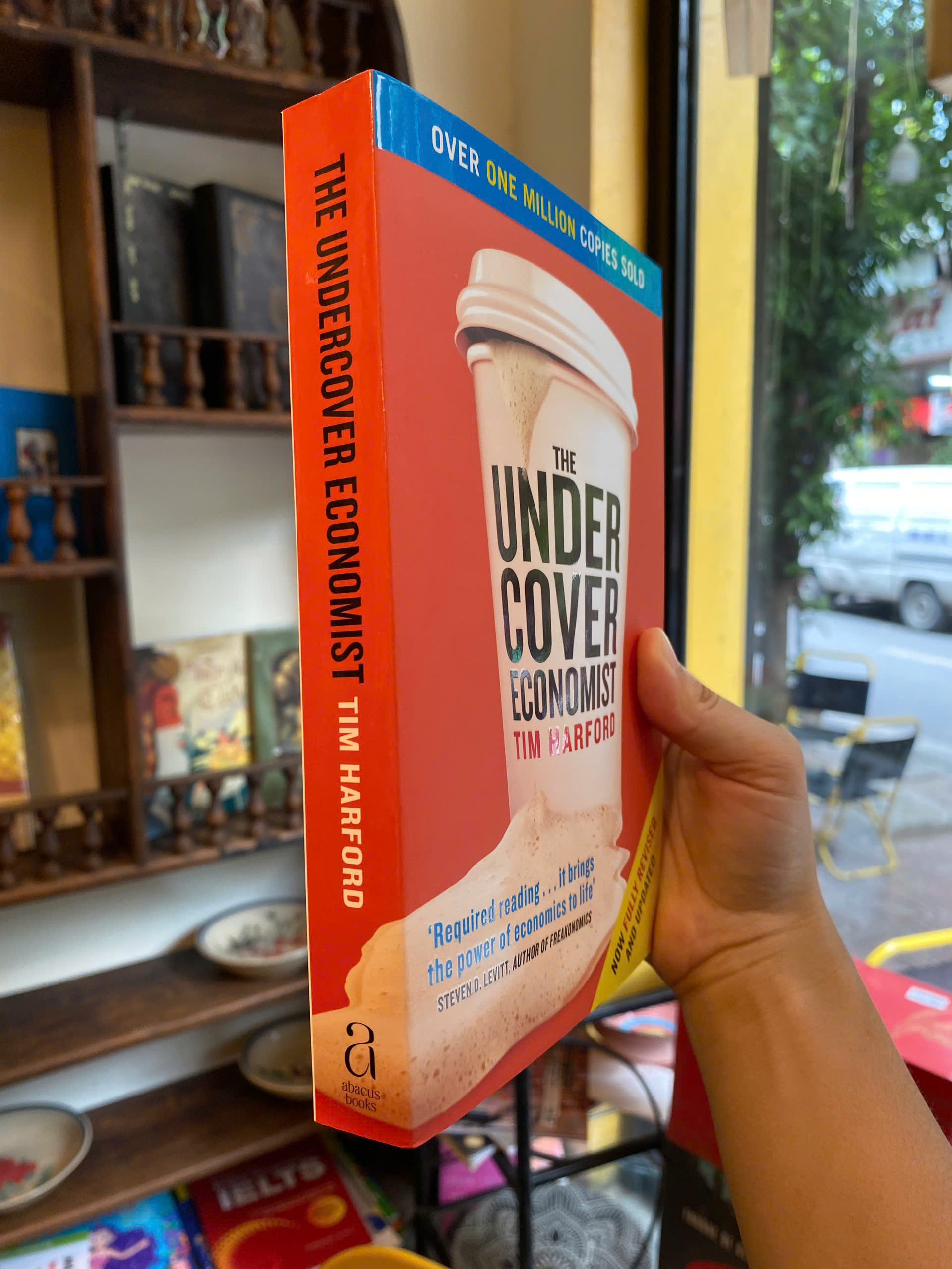 Sách - The Undercover Economist by Tim Harford | Economics & Business / Nonfiction / Ngoại văn