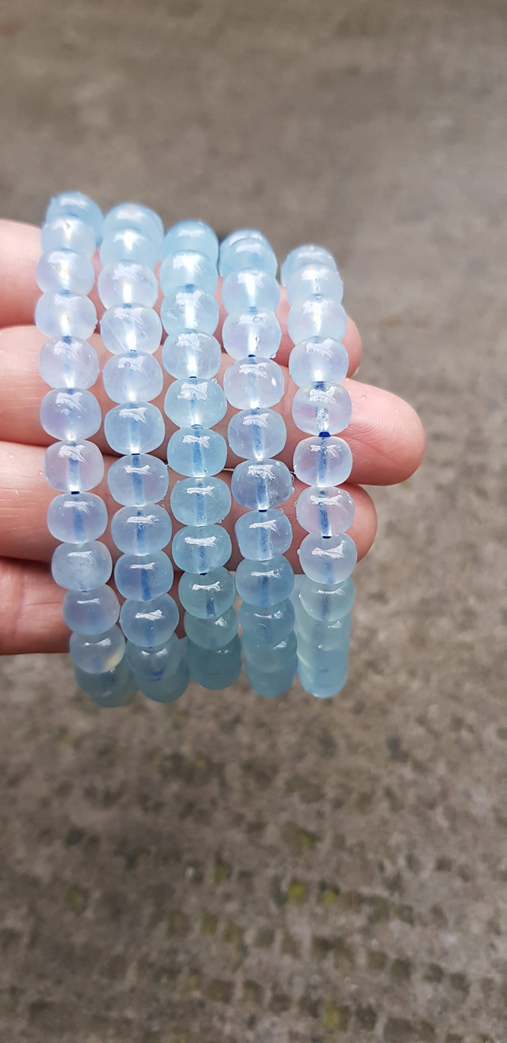 Vòng tay phong thủy may mắn đá Aqua Xanh hạt bầu tròn mới đẹp Size 8mm bóng đẹp Vòng màu xanh Aqua nhẹ nhàng mát lạnh đeo tay xinh xắn lắm ạ