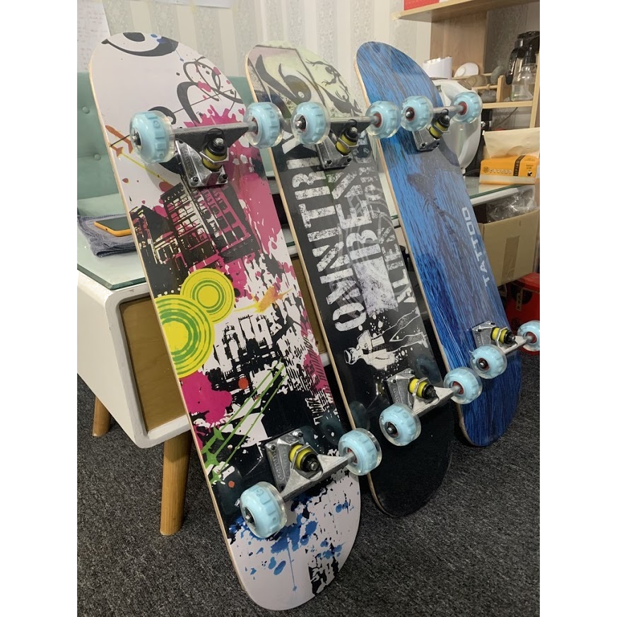 Ván trượt skateboard Keen Store gỗ phong 7 lớp mặt đen nhám tải trọng 180kg dành cho người lớn và trẻ em