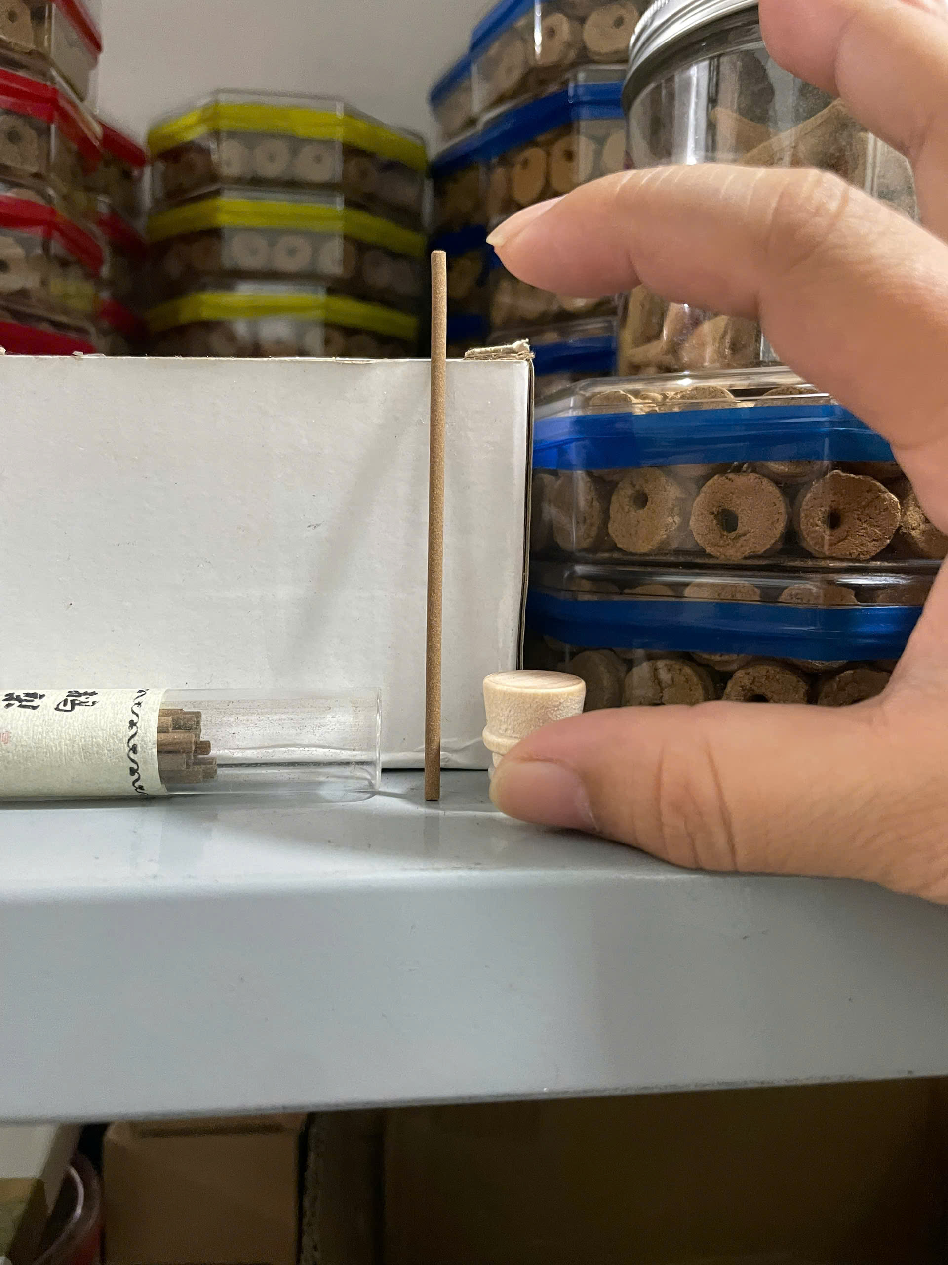 Lư Đốt Trầm Hợp Kim Lục Giác Vòm Đình Khói Ngược – Trang Trí &amp; Phong Thủy Quà Tặng Ý Nghĩa