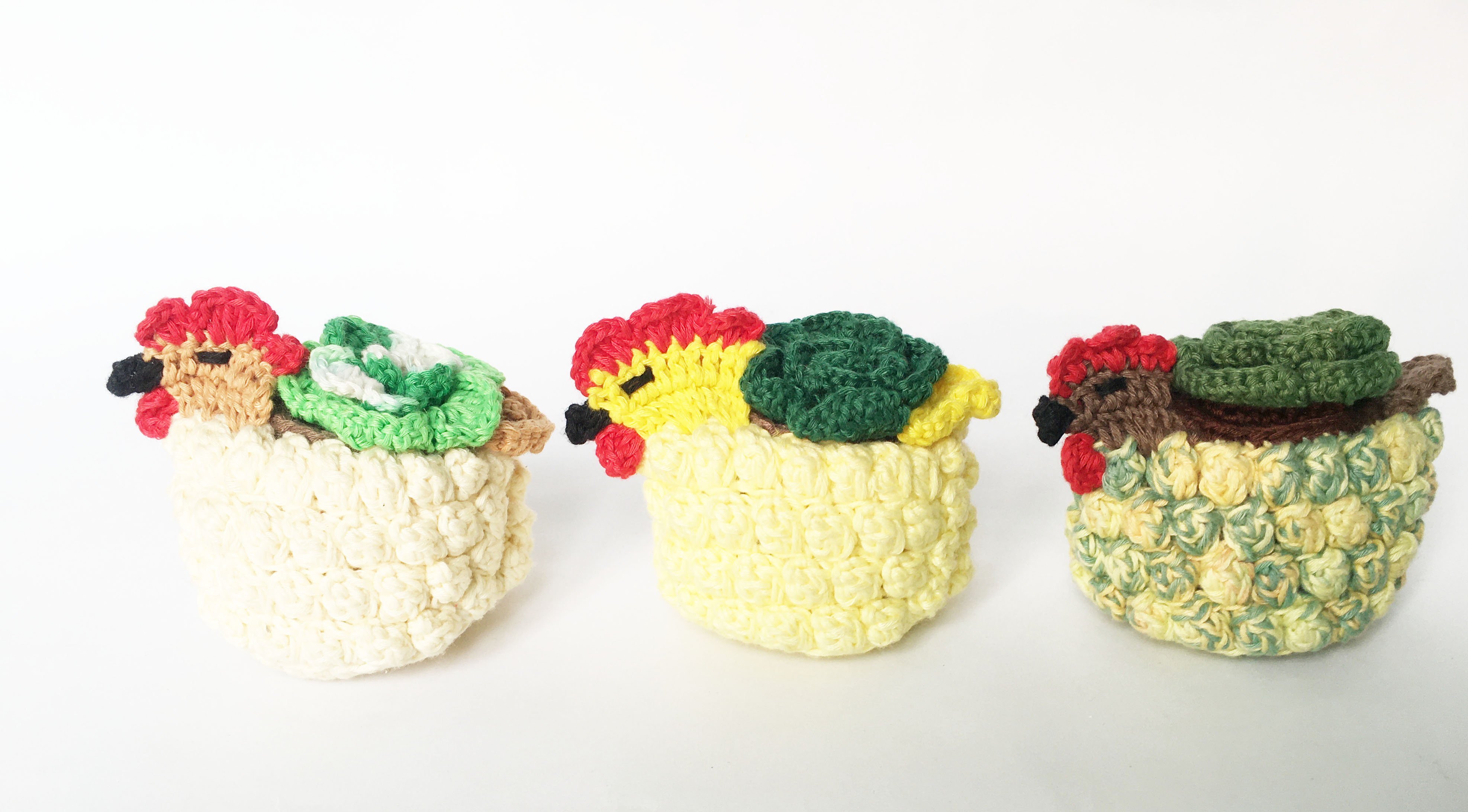 Chú gà và sen đá đan móc len handmade nhiều màu  - Quà tặng handmade trang trí thủ công