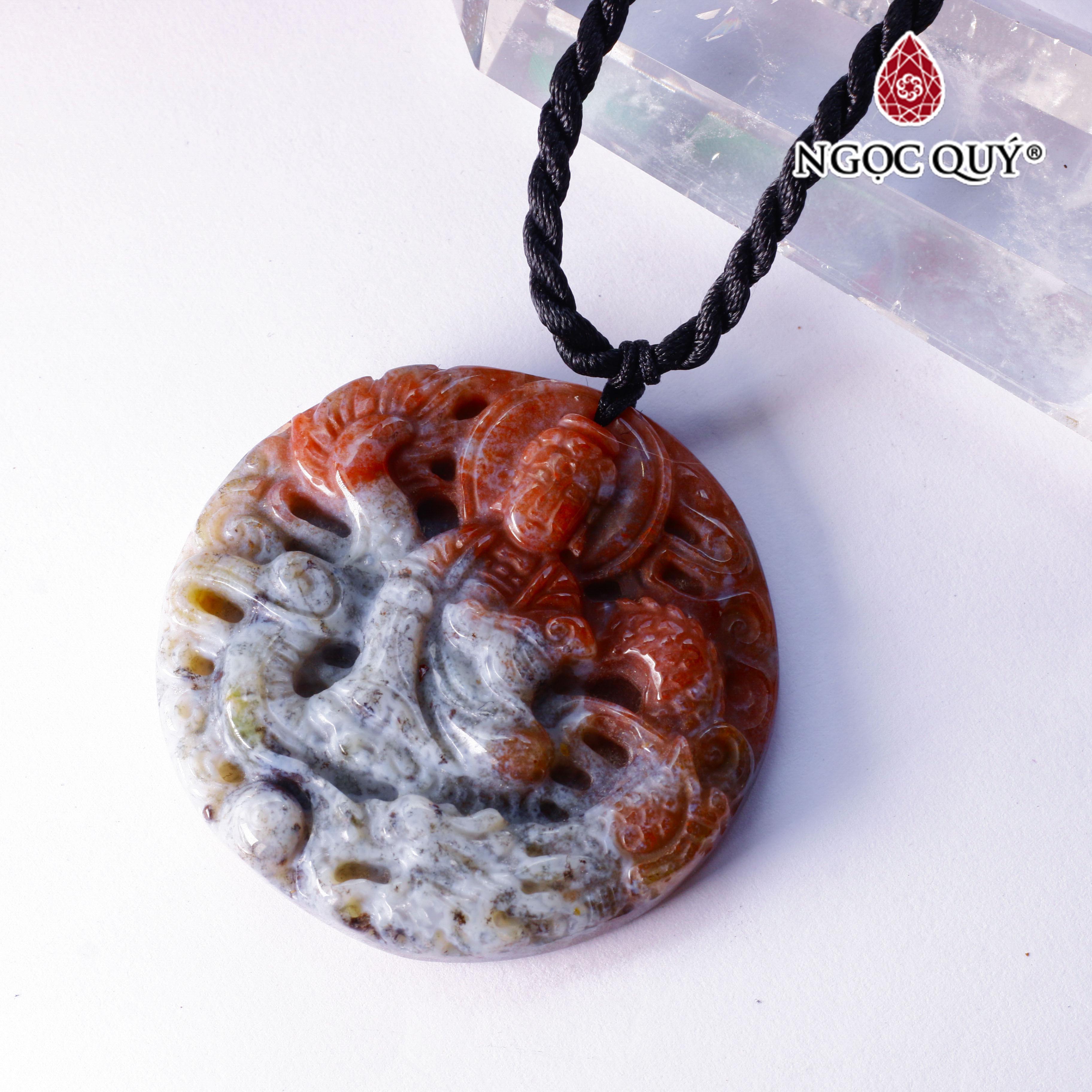 Mặt dây chuyền Phật Bà cưỡi rồng đá chalcedony - Ngọc Quý