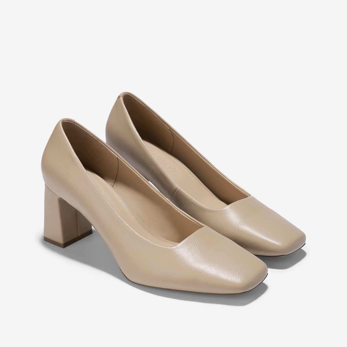 Giày bít mũi vuông block heel - BMN 0638