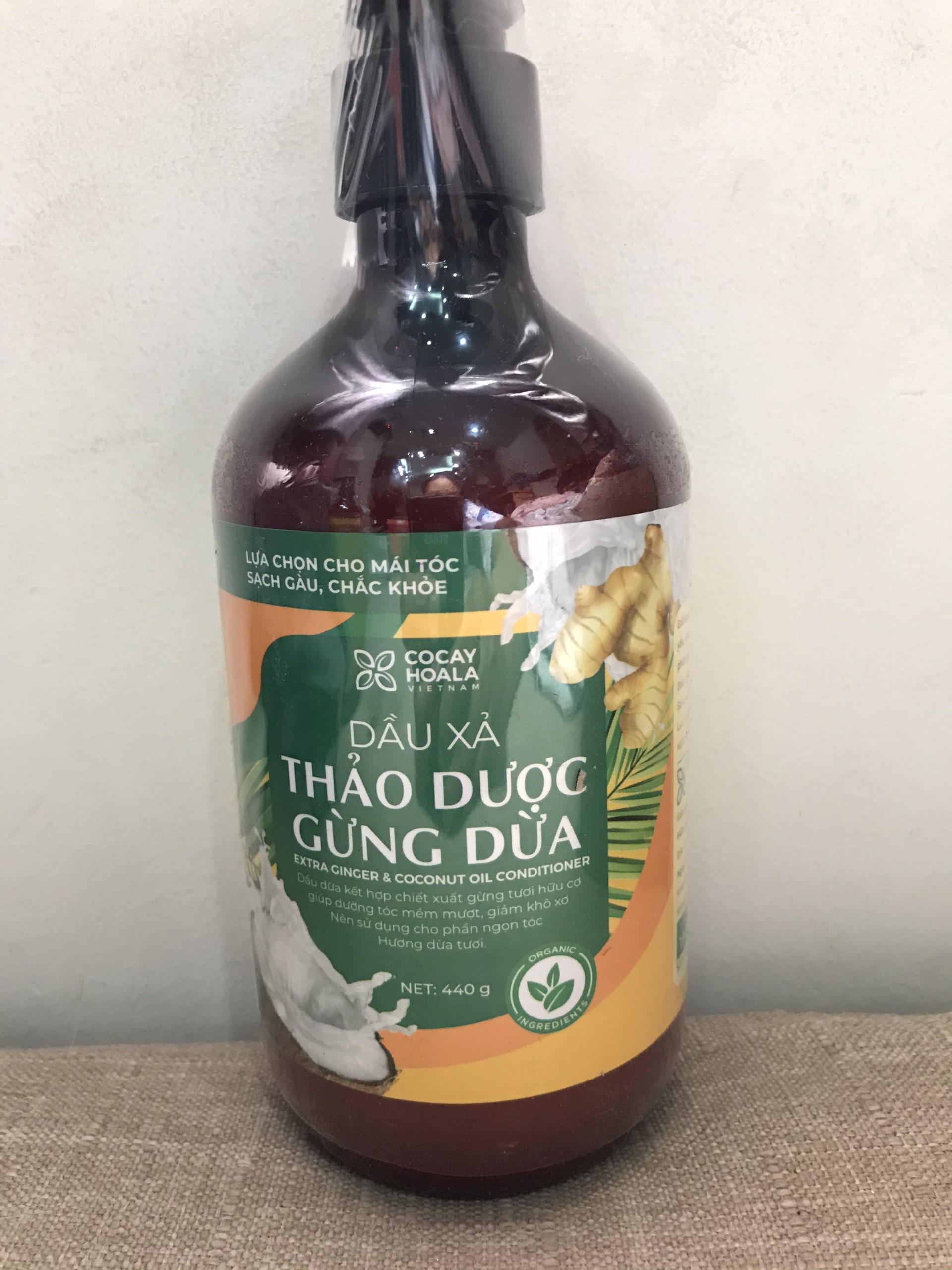 Dầu Xả Thảo Dược Gừng Dừa Cocayhoala Ngăn Rụng Tóc Kích Thích Mọc Tóc - Giảm Gàu - Dưỡng Tóc Mềm Mượt Chắc Khỏe, Chai 440g