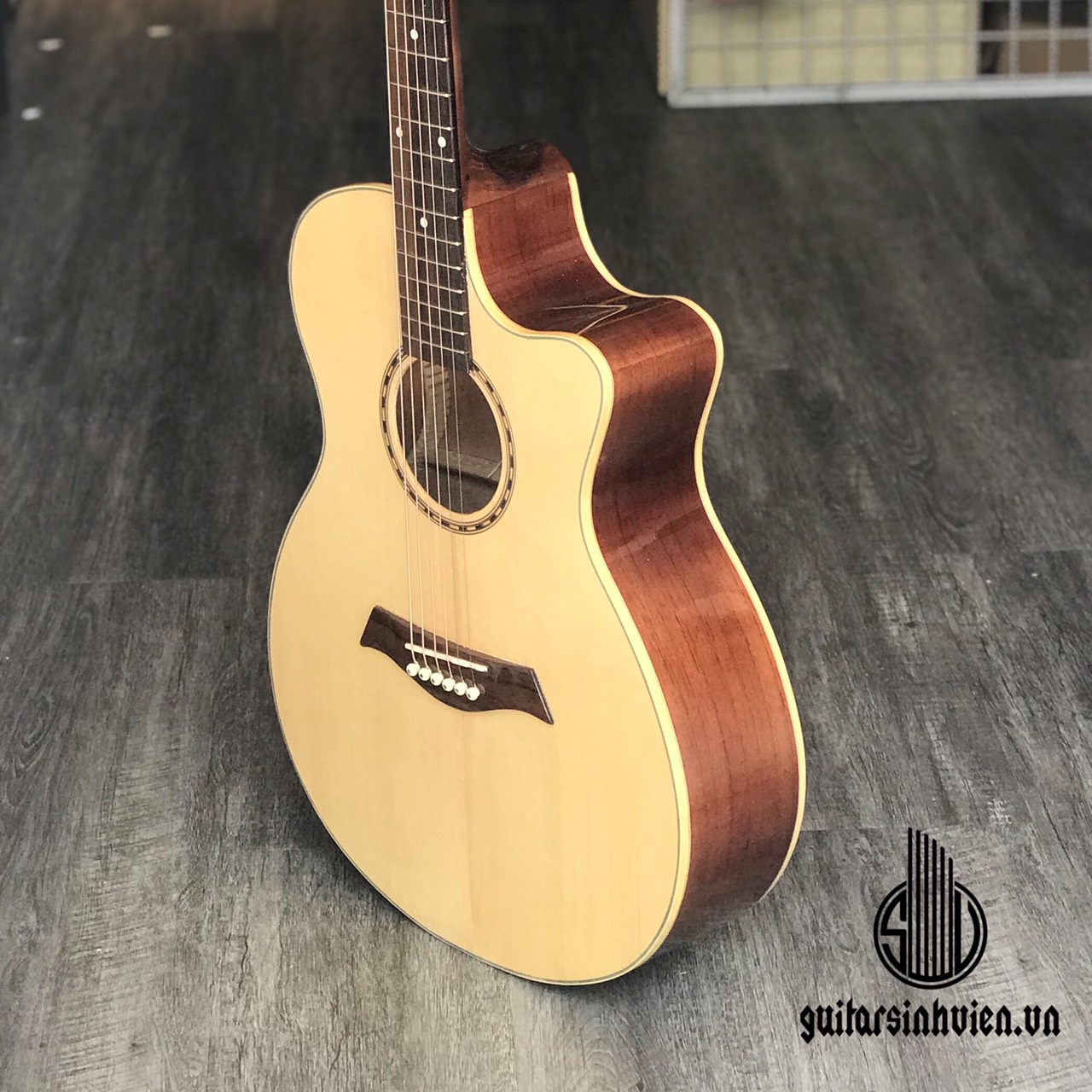 ĐÀN GUITAR ACOUSTIC THỊT CÓ TY SVA2 - GẮN SẴN EQ 7545