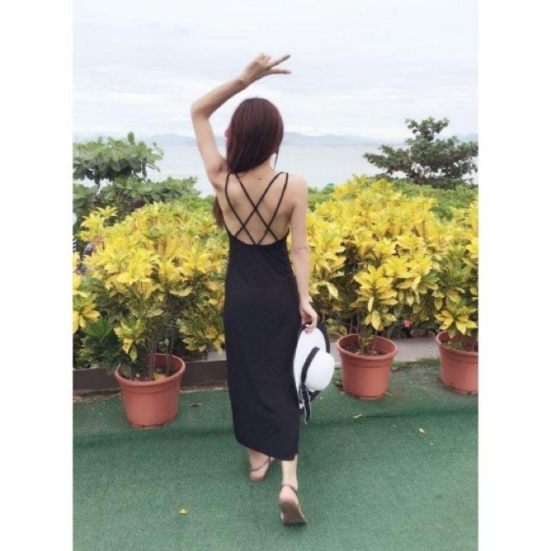 ĐẦM MAXI ĐAN DÂY HỞ LƯNG MÀU ĐEN QUẢNG CHÂU