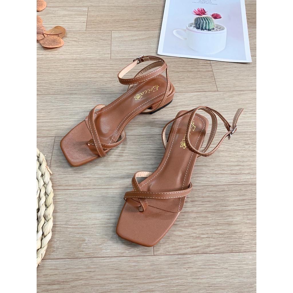 Sandal nữ gót 2 phân quai chéo xỏ ngón (Mã G44