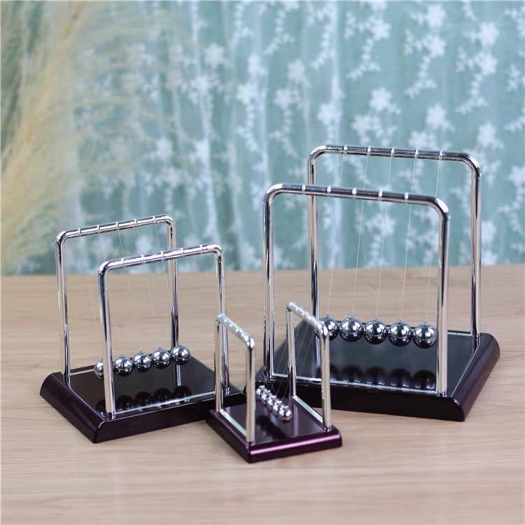 Mô hình quả lắc định luật Newton size 9-14cm trang trí nhà cửa