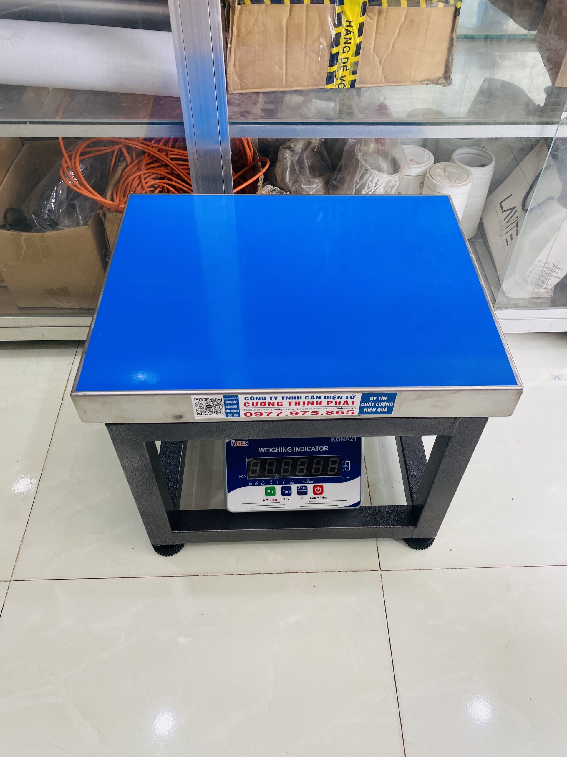 CÂN GHẾ NGỒI KONA21 mức tải 100kg, mặt cân 40x50cm