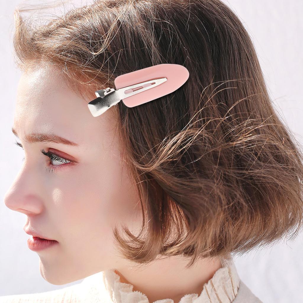 150X Disposable Hair Cutting Cape Gowns Barber Apron w/ Hair Clips and Comb