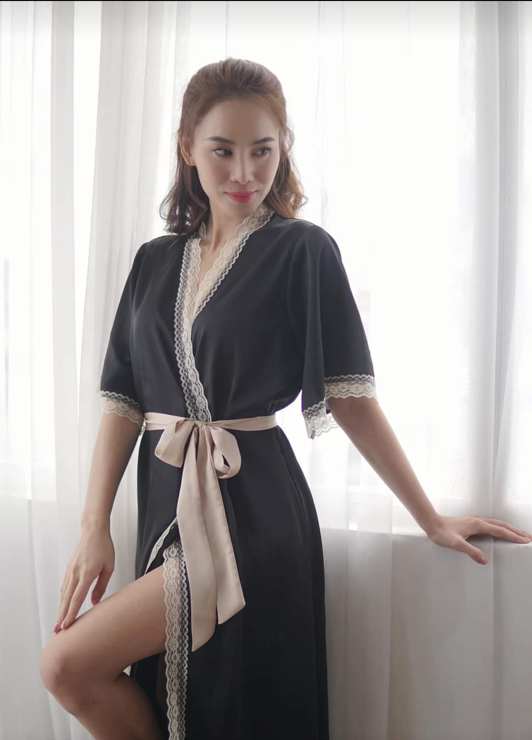 Hantu Sleepwear-Áo choàng lụa cao cấp mặc nhà sang chảnh