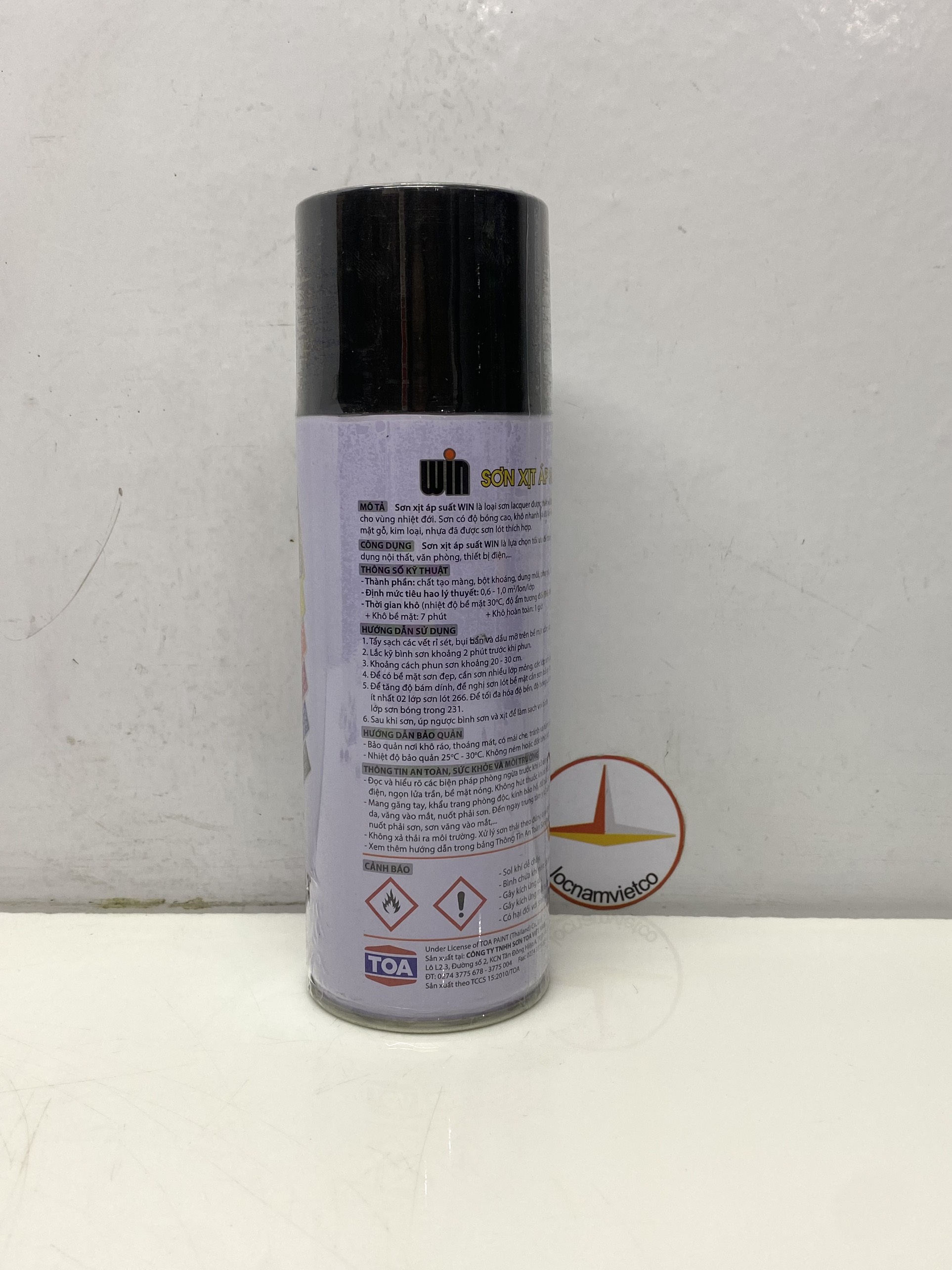 Sơn xịt Win màu đen mờ 212 400ml